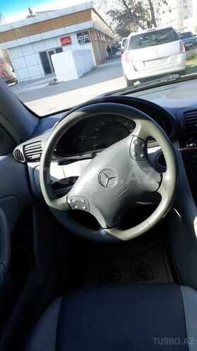 Mercedes C 240 2003, 320,000 km - 2.4 l - Bakı