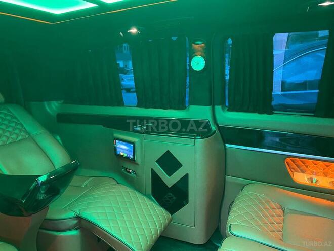 Mercedes V 220 2016, 68,000 km - 2.2 l - Bakı