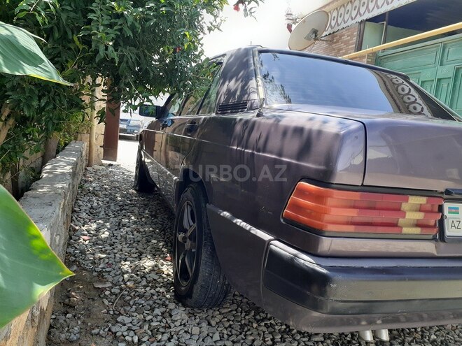 Mercedes 190 1992, 310,000 km - 2.0 л - Bakı