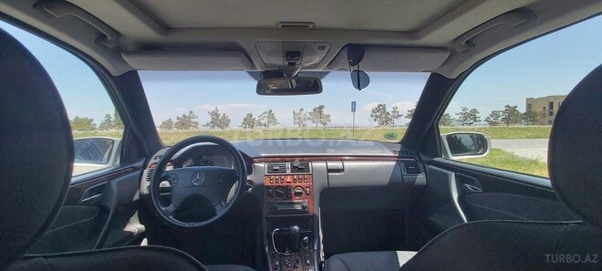 Mercedes E 200 2000, 237,000 km - 2.0 л - Şəmkir