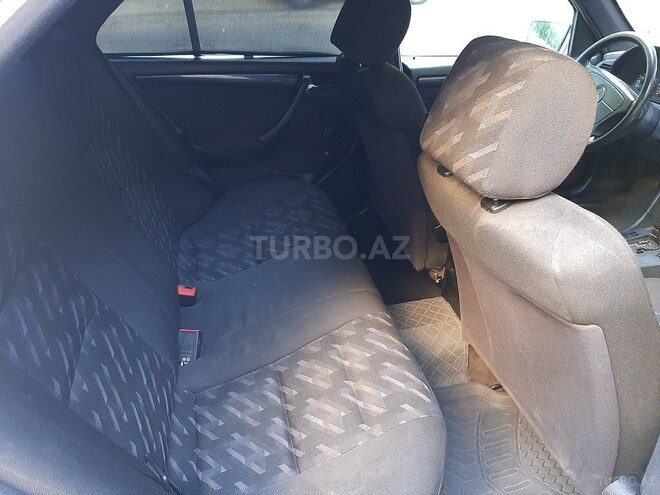 Mercedes C 200 1997, 230,000 km - 2.0 l - Bakı