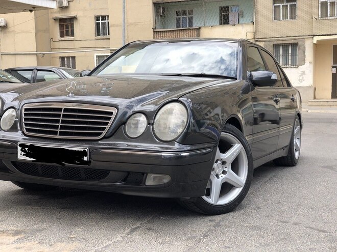 Mercedes E 240 2000, 316,000 km - 2.4 l - Bakı