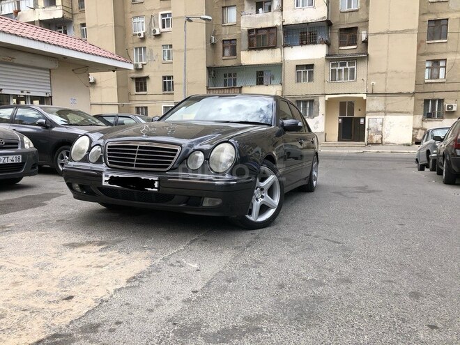 Mercedes E 240 2000, 316,000 km - 2.4 l - Bakı