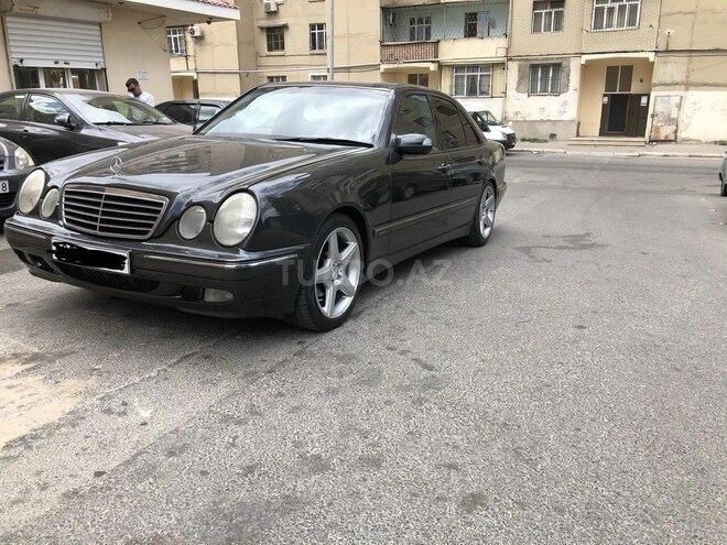 Mercedes E 240 2000, 316,000 km - 2.4 l - Bakı