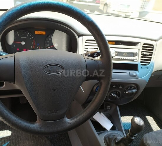 Kia Rio 2006, 80,000 km - 1.4 л - Bakı