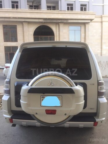 Mitsubishi Pajero 2008, 191,000 km - 3.0 л - Bakı