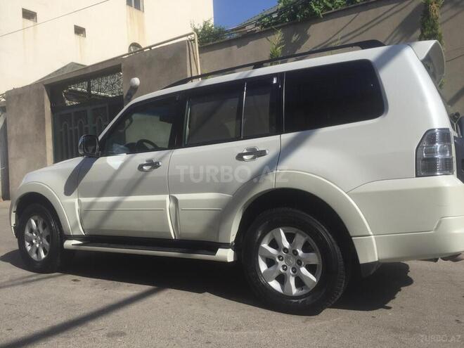 Mitsubishi Pajero 2008, 191,000 km - 3.0 л - Bakı