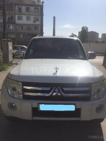 Mitsubishi Pajero 2008, 191,000 km - 3.0 л - Bakı