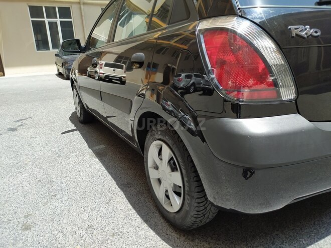 Kia Rio 2006, 80,000 km - 1.4 л - Bakı