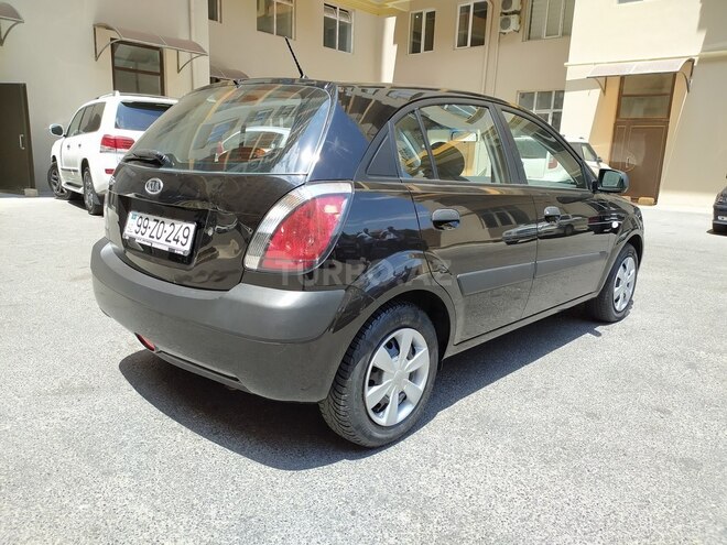 Kia Rio 2006, 80,000 km - 1.4 л - Bakı
