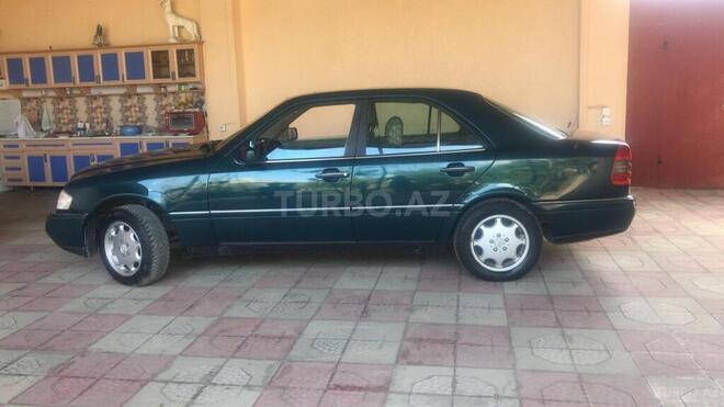 Mercedes C 220 1995, 280,000 km - 2.2 l - Bakı