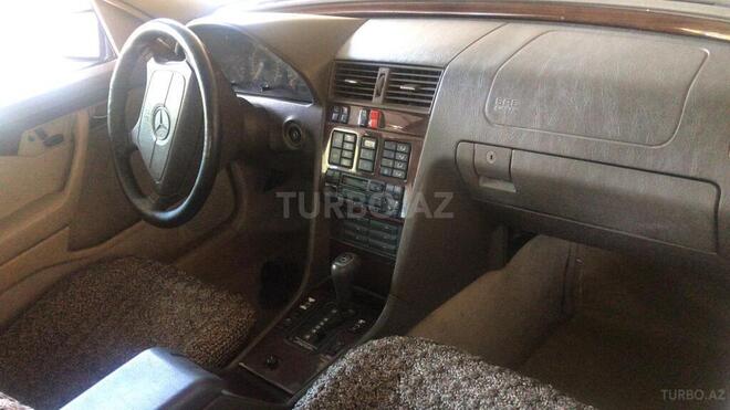 Mercedes C 220 1995, 280,000 km - 2.2 l - Bakı