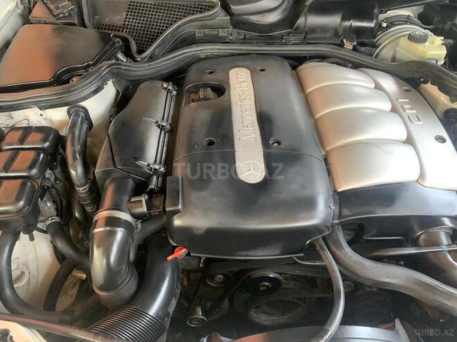 Mercedes E 220 2000, 352,968 km - 2.2 l - Bakı