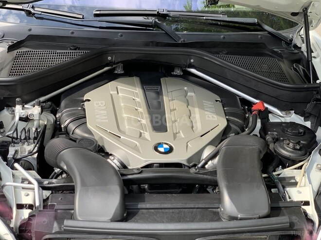 BMW X6 2008, 130,000 km - 4.4 l - Qəbələ