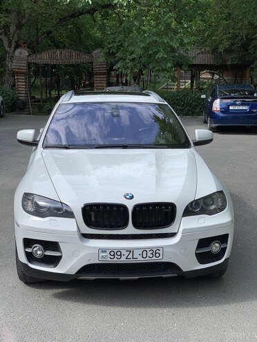 BMW X6 2008, 130,000 km - 4.4 l - Qəbələ