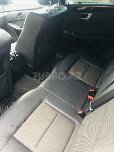 Mercedes E 220 2010, 320,000 km - 2.2 l - Gəncə