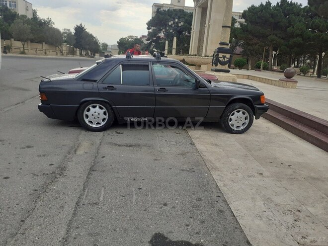 Mercedes 190 1990, 256,234 km - 2.0 л - Bakı