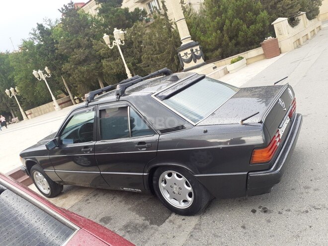 Mercedes 190 1990, 256,234 km - 2.0 л - Bakı