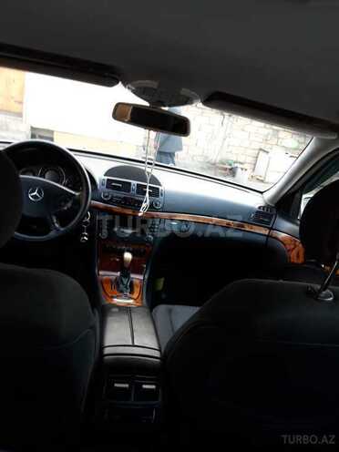 Mercedes E 270 2002, 233,000 km - 2.7 l - Sumqayıt