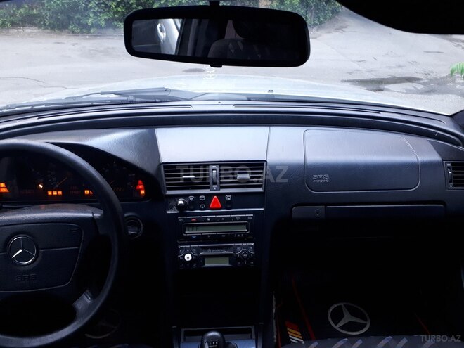 Mercedes C 220 1999, 375,000 km - 2.2 l - Bakı