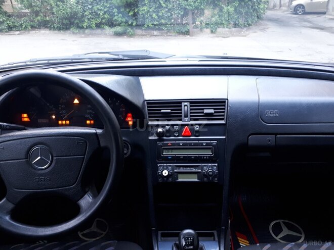Mercedes C 220 1999, 375,000 km - 2.2 l - Bakı