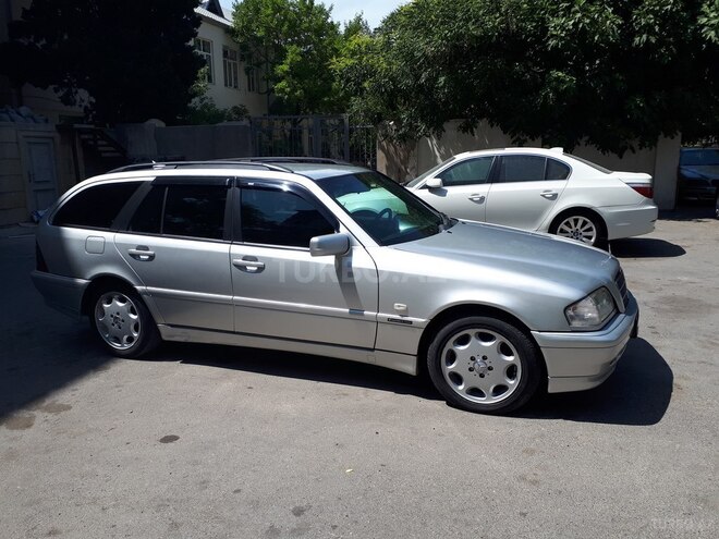Mercedes C 220 1999, 375,000 km - 2.2 l - Bakı