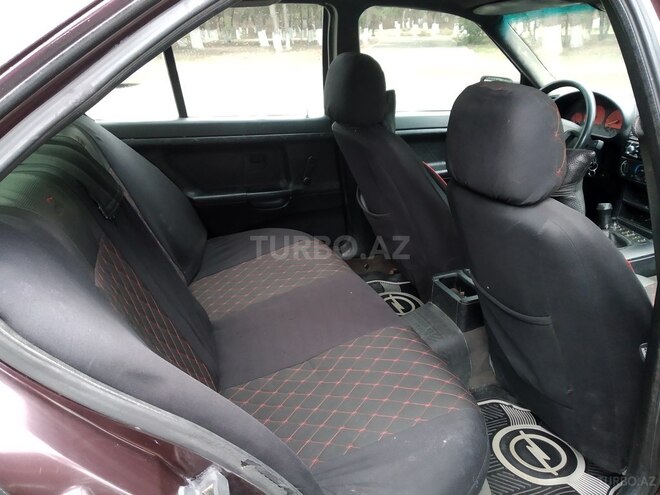 BMW 316 1993, 257,000 km - 1.6 l - Sumqayıt