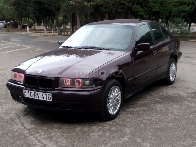 BMW 316 1993, 257,000 km - 1.6 l - Sumqayıt