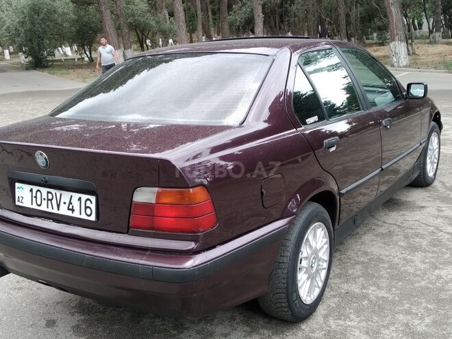 BMW 316 1993, 257,000 km - 1.6 l - Sumqayıt