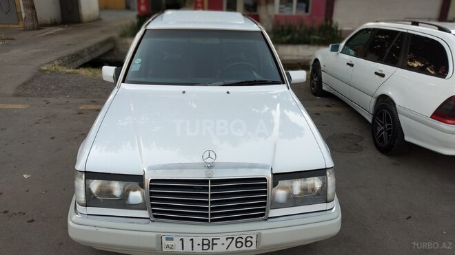 Mercedes E 200 1993, 358,417 km - 2.0 l - Beyləqan