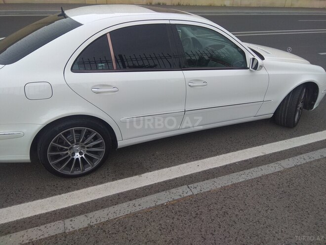 Mercedes E 320 2003, 268,000 km - 3.2 l - Bakı