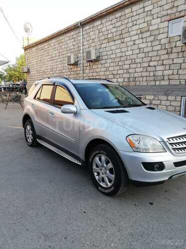 Mercedes ML 350 2006, 310,000 km - 3.5 l - Xaçmaz