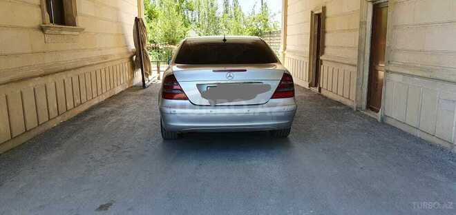 Mercedes E 220 2002, 235,000 km - 2.2 l - Şabran