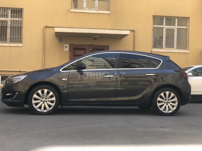 Opel Astra 2013, 162,000 km - 1.4 л - Sumqayıt
