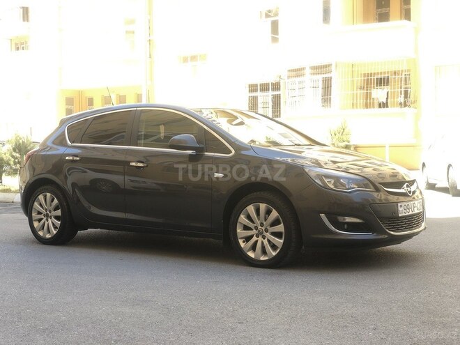 Opel Astra 2013, 162,000 km - 1.4 л - Sumqayıt
