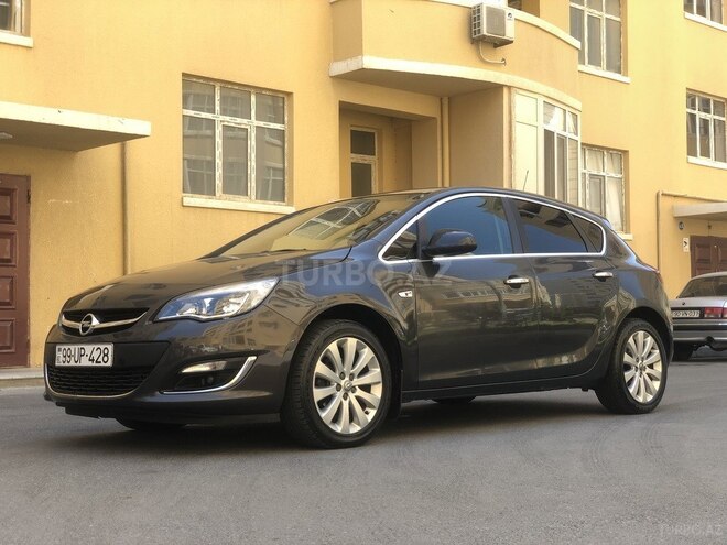 Opel Astra 2013, 162,000 km - 1.4 л - Sumqayıt