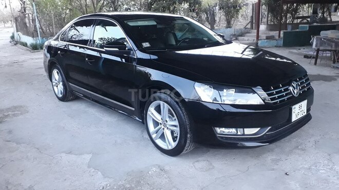 Volkswagen Passat 2013, 210,000 km - 2.0 l - Bakı