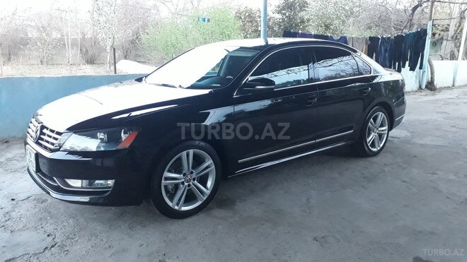 Volkswagen Passat 2013, 210,000 km - 2.0 l - Bakı