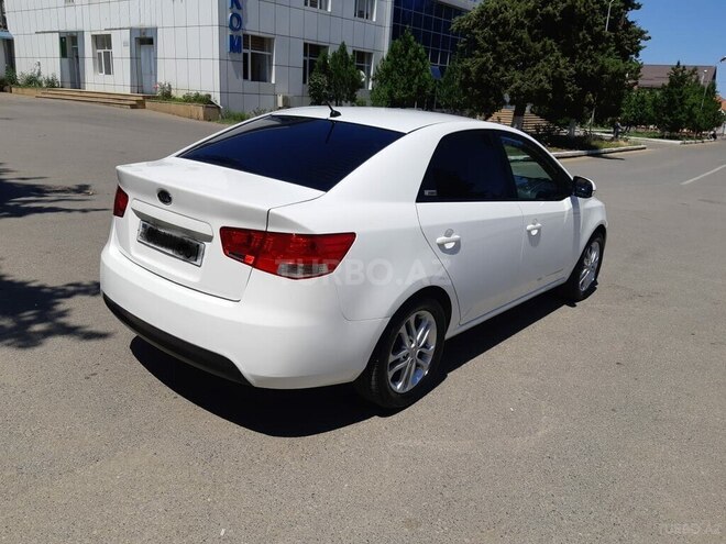 Kia Cerato 2012, 185,000 km - 1.6 l - Qusar