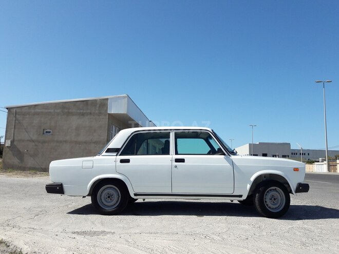 LADA (VAZ) 2107 2006, 244,000 km - 1.6 l - Bakı