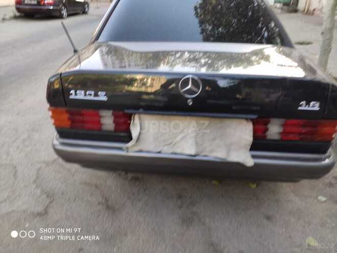 Mercedes 190 1990, 301,000 km - 1.8 l - Bakı