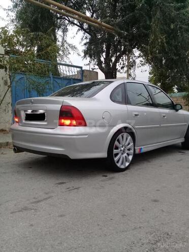 Opel Vectra 2000, 135,000 km - 1.8 л - Bakı