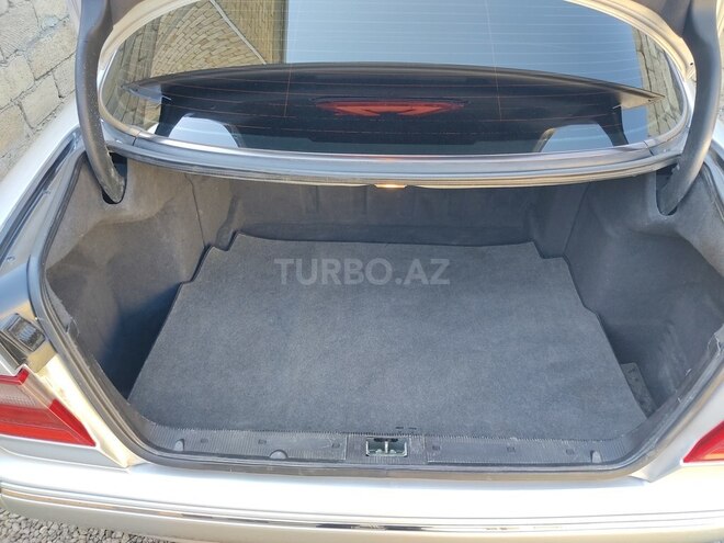 Mercedes E 240 2000, 304,943 km - 2.4 l - Sumqayıt
