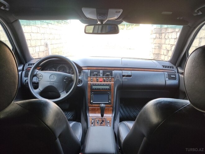 Mercedes E 240 2000, 304,943 km - 2.4 l - Sumqayıt