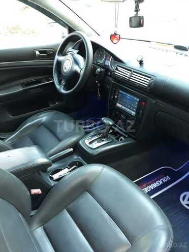 Volkswagen Passat 2002, 329,845 km - 1.8 l - Bakı