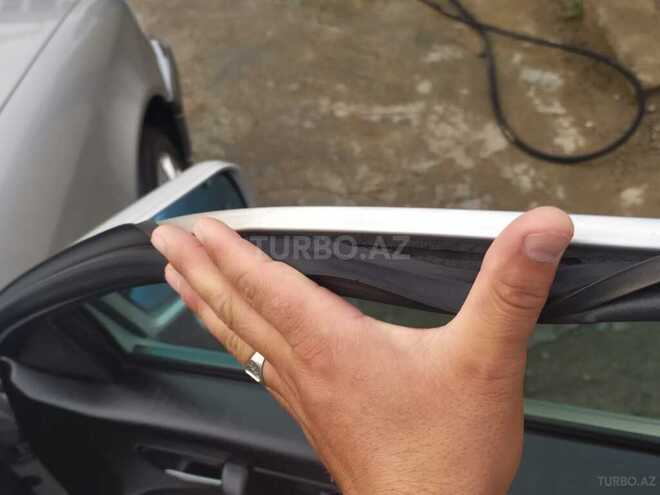 Mercedes C 240 2000, 202,000 km - 2.4 l - Tovuz