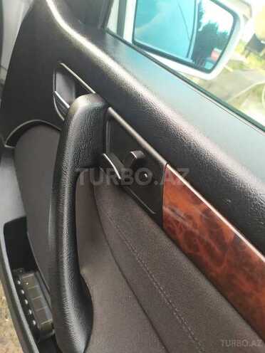 Mercedes C 240 2000, 202,000 km - 2.4 l - Tovuz
