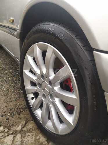 Mercedes C 240 2000, 202,000 km - 2.4 l - Tovuz