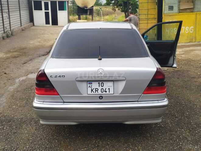 Mercedes C 240 2000, 202,000 km - 2.4 l - Tovuz
