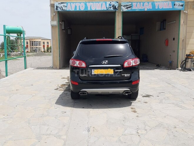 Hyundai Santa Fe 2011, 158,000 km - 2.4 l - Tovuz